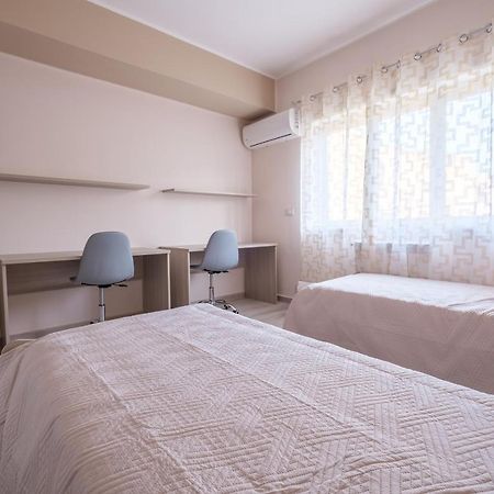 Damilhouse 4 Apartment Messina Bagian luar foto
