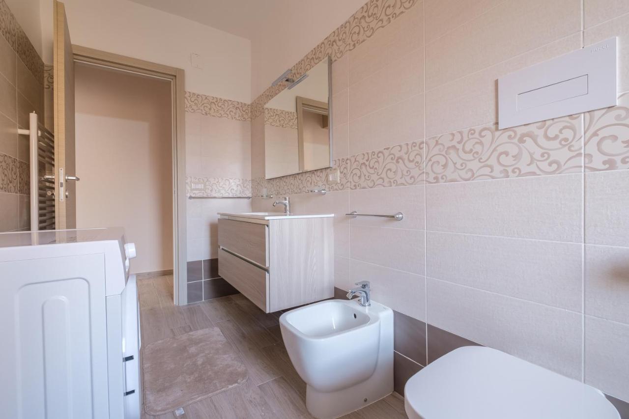 Damilhouse 4 Apartment Messina Bagian luar foto