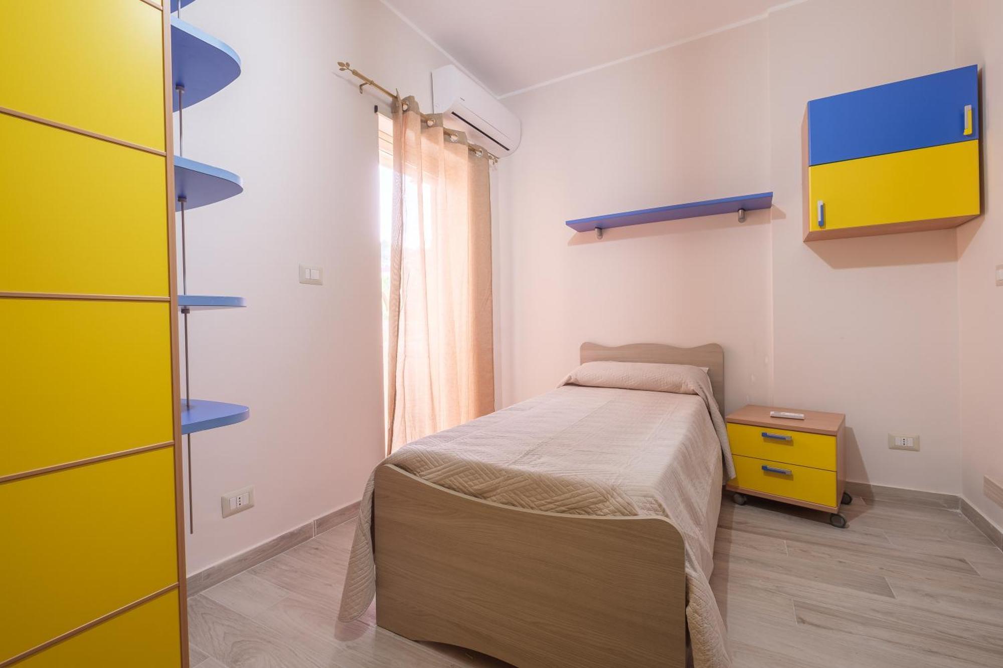 Damilhouse 4 Apartment Messina Bagian luar foto